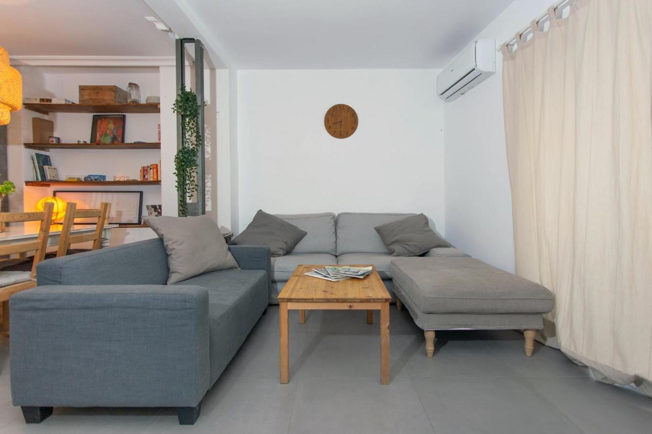 Ferienwohnung Duplex Penthouse With Terrace By Thegoodtourist Sevilla Exterior foto